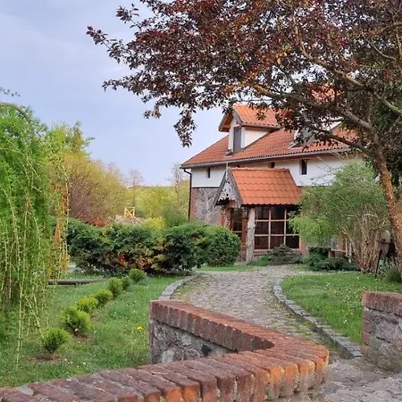 Farm stay Karczma Nad Jarem Mierzejewo